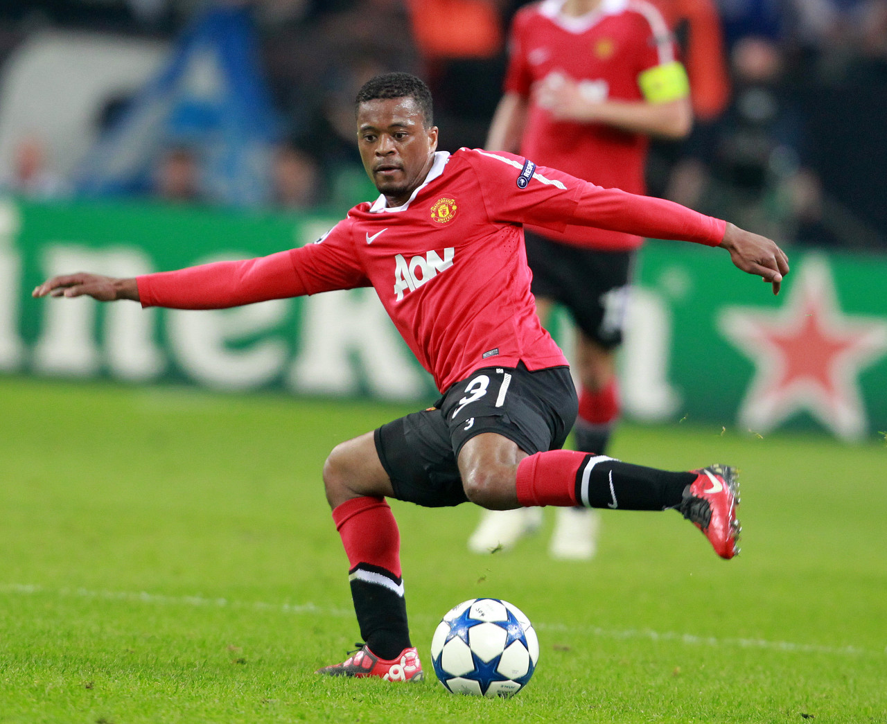 场的竞逐 场的竞逐